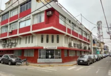 MÁNCORA: alcalde garantiza sostenibilidad de obra en estadio municipal, según informe previo de Contraloría